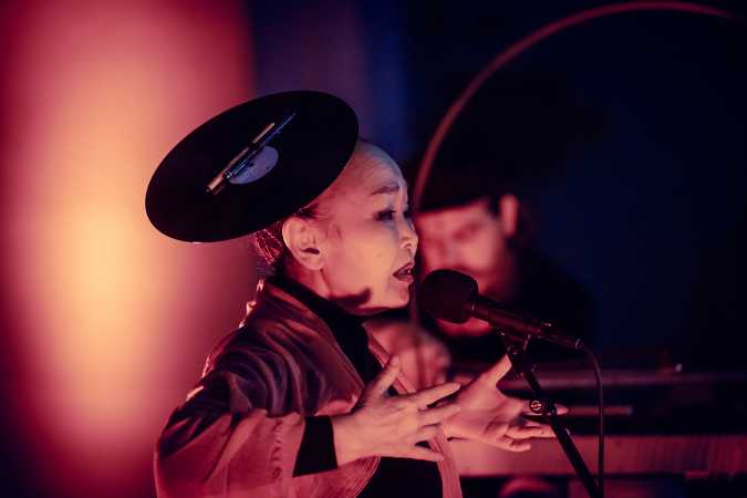 Listen to Belgian musician/composer Slumberland and Tuvan singer Sainkho Namtchylak perform 'Il Widna' at LGW21